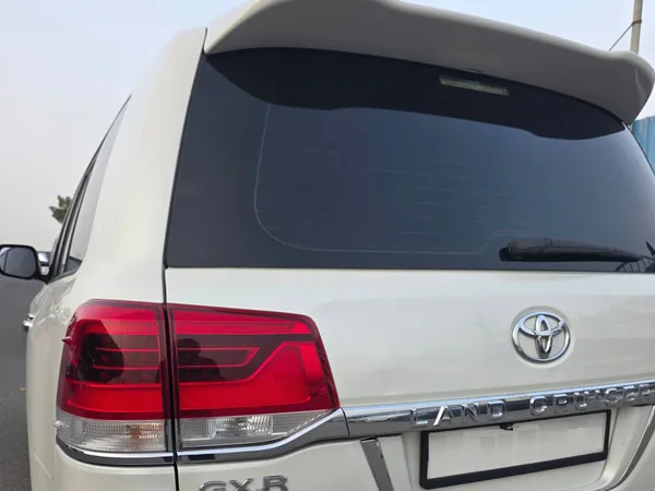 Cars for sale in uae Toyota Land Cruiser