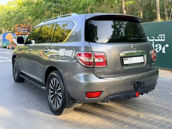 Cars for sale in uae Nissan Patrol
