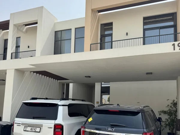 Cars for sale in uae Ford Explorer