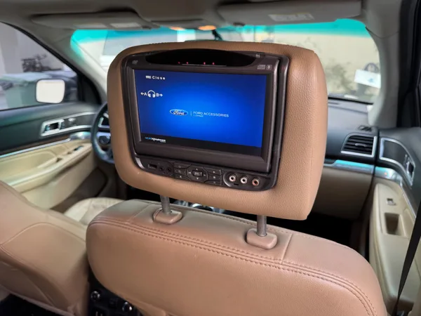 Cars for sale in uae Ford Explorer