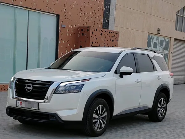 Cars for sale in uae Nissan Pathfinder