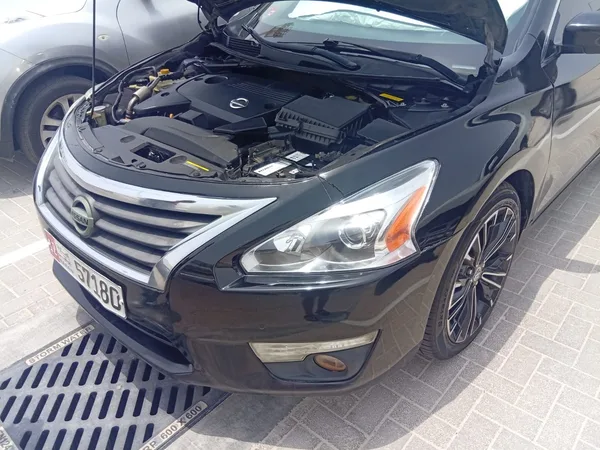 Cars for sale in uae Nissan Altima