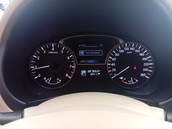 Cars for sale in uae Nissan Altima