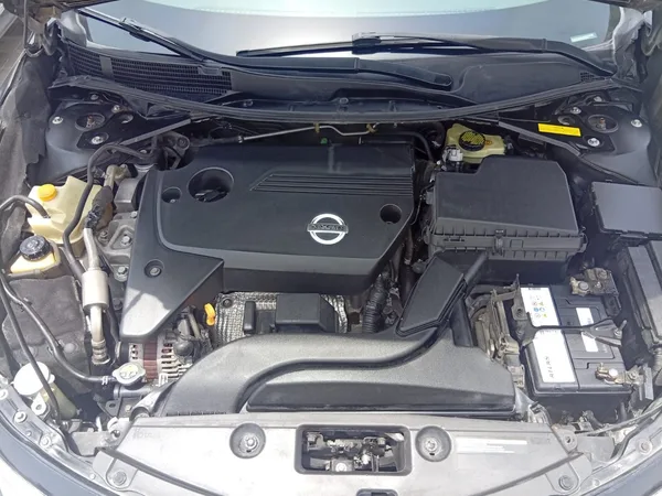 Cars for sale in uae Nissan Altima