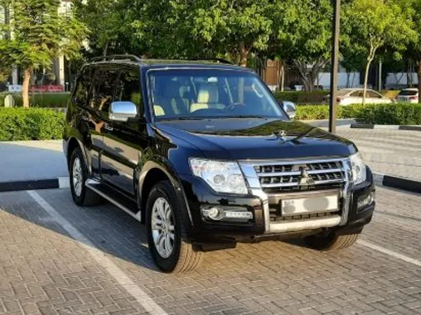 Cars for sale in uae Mitsubishi Pajero