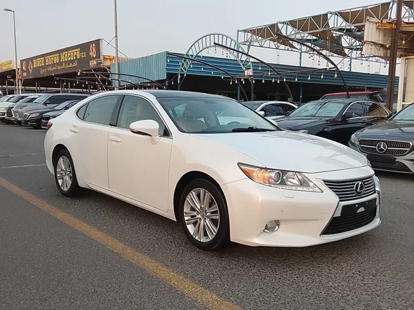 Cars for sale in uae Lexus ES