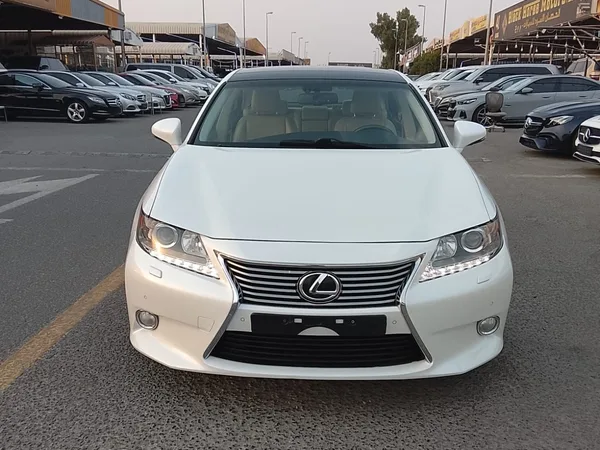 Cars for sale in uae Lexus ES