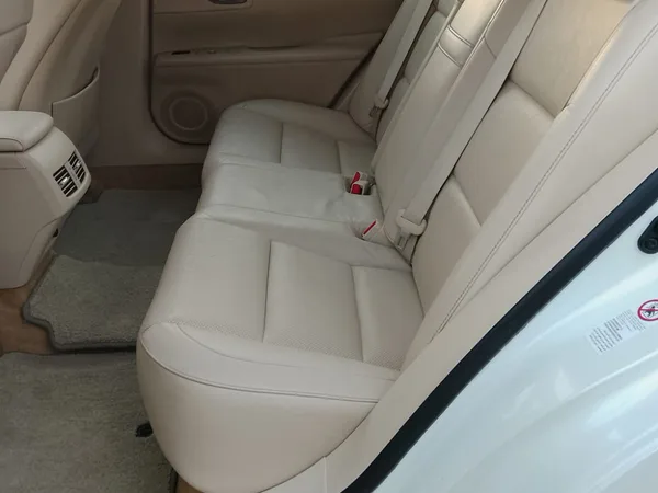Cars for sale in uae Lexus ES