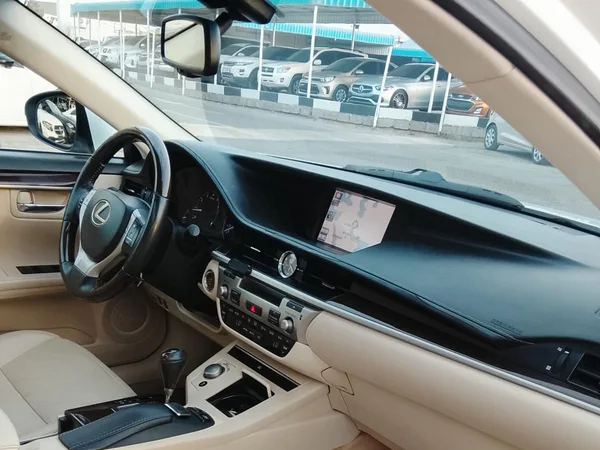 Cars for sale in uae Lexus ES
