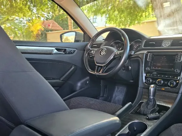 Cars for sale in uae Volkswagen Passat