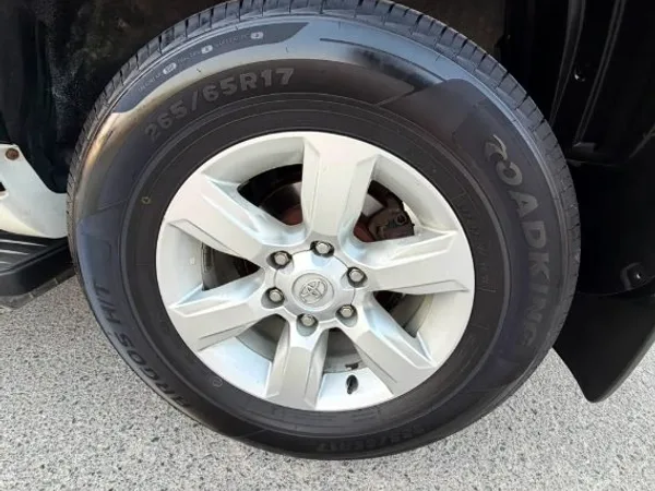Cars for sale in uae Toyota Prado