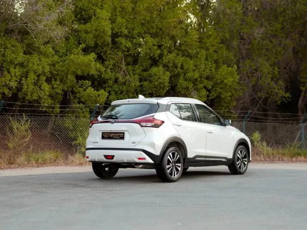 Cars for sale in uae Nissan Kicks