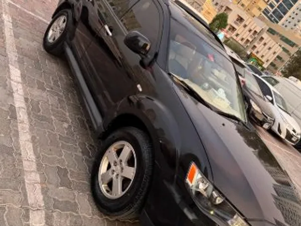 Cars for sale in uae Mitsubishi Outlander