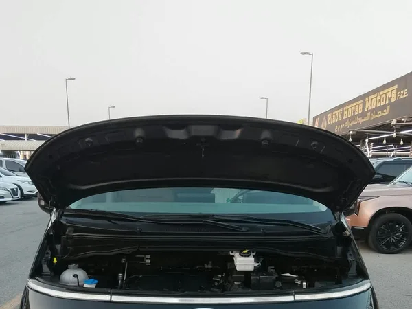Cars for sale in uae Hyundai Staria