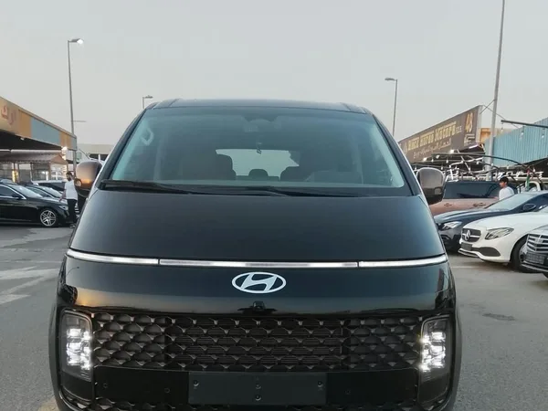 Cars for sale in uae Hyundai Staria