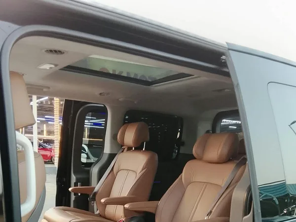 Cars for sale in uae Hyundai Staria