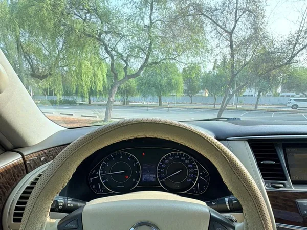 Cars for sale in uae Nissan Patrol
