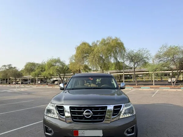 Cars for sale in uae Nissan Patrol