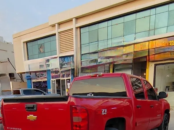 Cars for sale in uae Chervolet Silverado