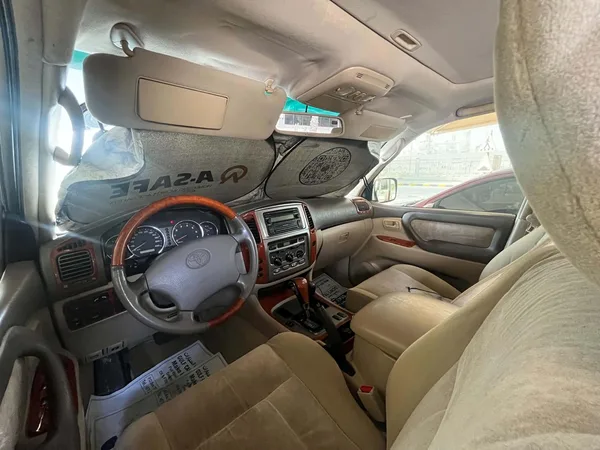 Cars for sale in uae Toyota Land Cruiser