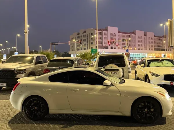 Cars for sale in uae Infiniti G37