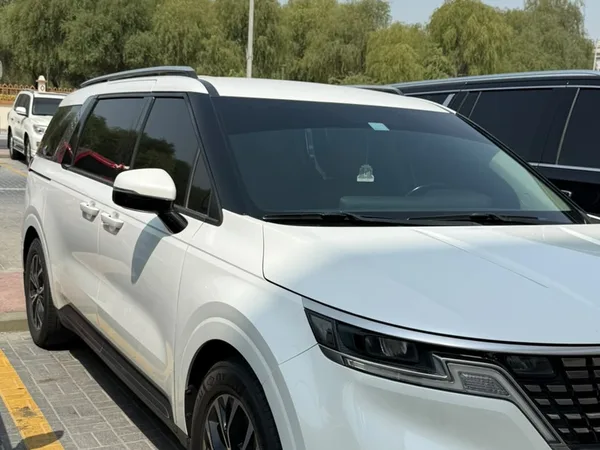 Cars for sale in uae Kia Carnival