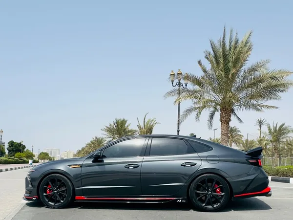 Cars for sale in uae Hyundai Genesis