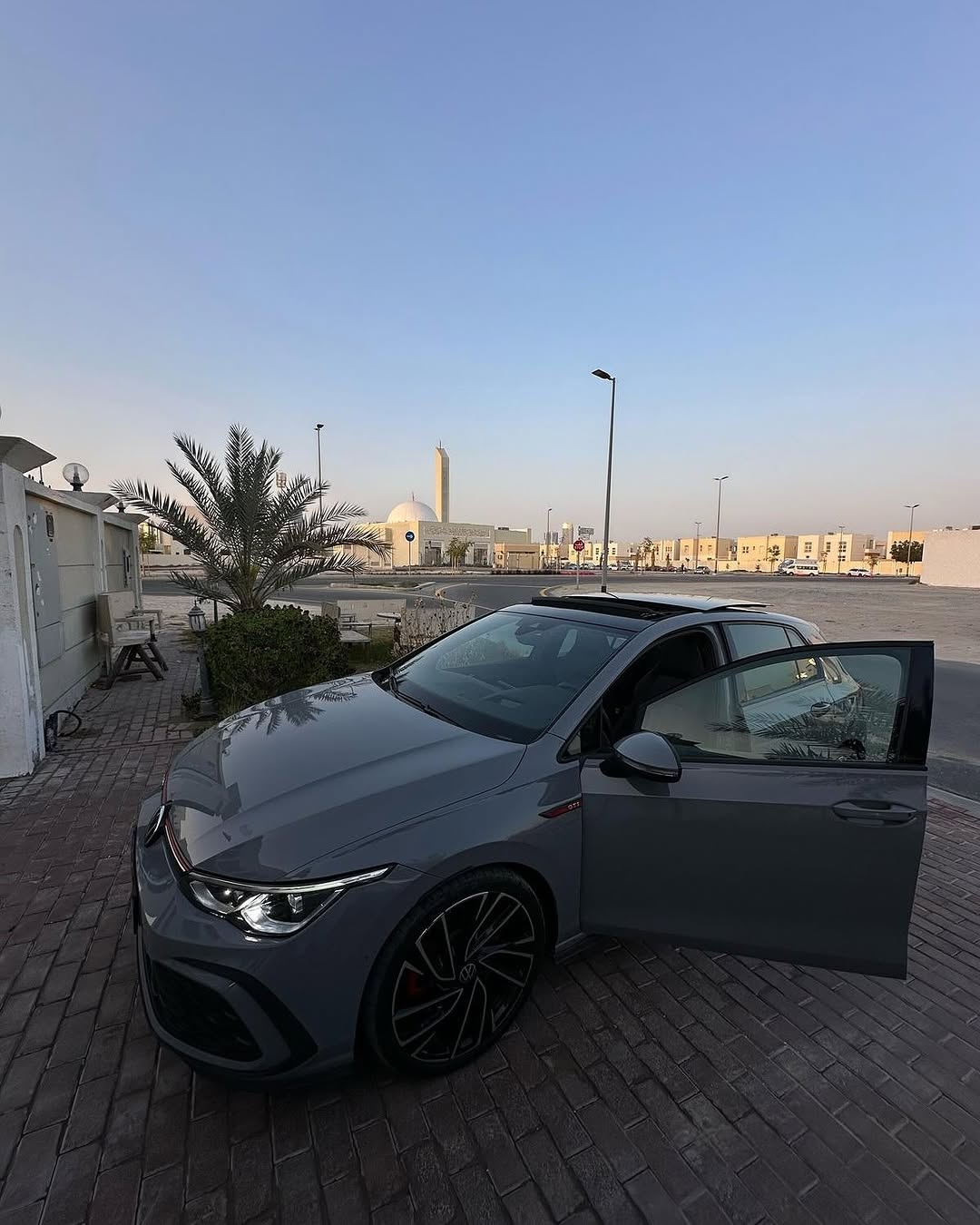 Hatchbacks Volkswagen GTI Long Range 2024